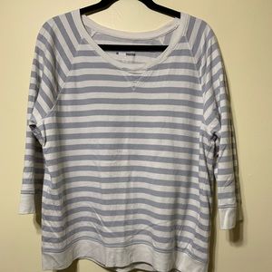 cream sweatshirt ladies